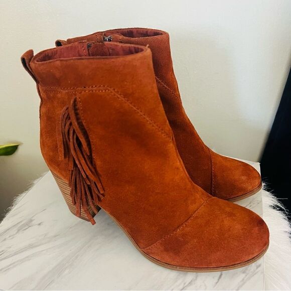 TOMS Lunata Western Boho Tassel Suede Bootie Stacked Block‎ Heel, Brown Size 8.5 - Picture 15 of 17